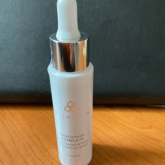 Cosmedix Bakuchiol Complete - Picture 3 of 5